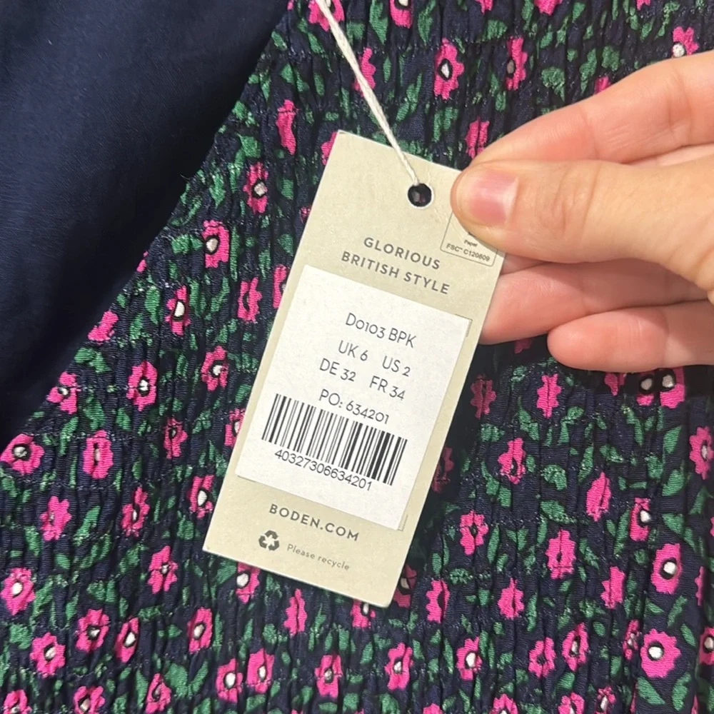 NEW • Boden • Women’s V-Neck Smocked Dress Party Pink, Rambling ditsy 2 - Picture 6 of 6